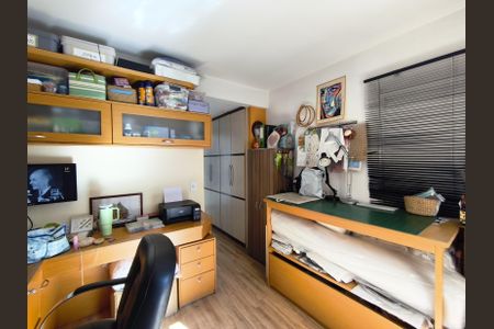 Casa à venda com 160m², 3 quartos e 2 vagasSuíte 2 