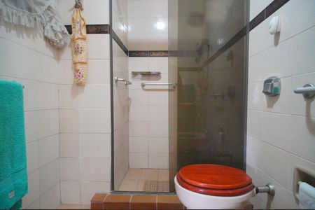 Apartamento à venda com 100m², 4 quartos e 1 vagaBanheiro da Suíte