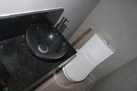 Casa à venda com 205m², 3 quartos e 4 vagasLavabo