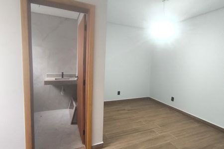 Casa à venda com 205m², 3 quartos e 4 vagas Casa à venda com 205m², 3 quartos e 4 vagasSuíte 2