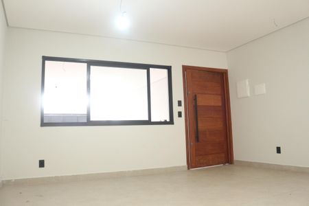 Casa à venda com 205m², 3 quartos e 4 vagasSala