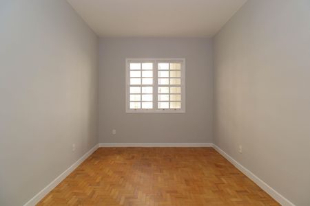 Apartamento à venda com 127m², 3 quartos e sem vaga Apartamento à venda com 127m², 3 quartos e sem vagaSuíte