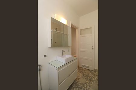 Apartamento à venda com 127m², 3 quartos e sem vaga Apartamento à venda com 127m², 3 quartos e sem vagaBanheiro da Suíte
