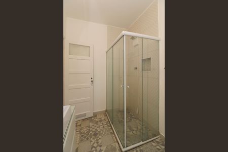 Apartamento à venda com 127m², 3 quartos e sem vaga Apartamento à venda com 127m², 3 quartos e sem vagaBanheiro da Suíte