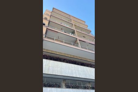 Apartamento para alugar com 80m², 2 quartos e 2 vagasPlaquinha