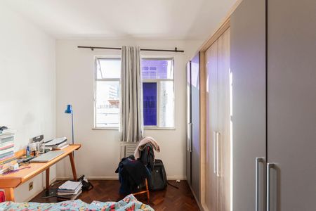 Apartamento para alugar com 80m², 2 quartos e 2 vagasQuarto