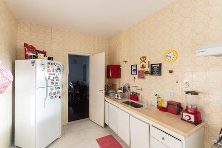 Apartamento para alugar com 80m², 2 quartos e 2 vagasCozinha