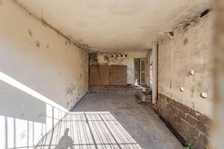 Casa à venda com 136m², 4 quartos e 1 vagaGaragem