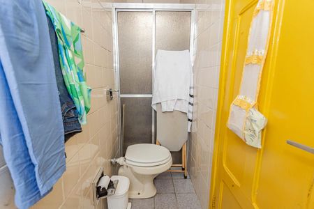 Casa à venda com 136m², 4 quartos e 1 vagaBanheiro 1