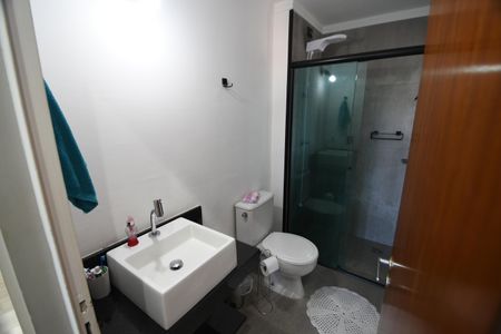 Apartamento à venda com 102m², 3 quartos e 2 vagasBanheiro da Suíte