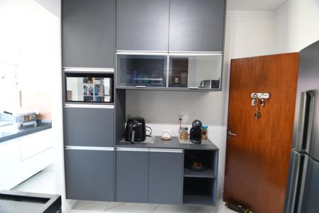 Apartamento à venda com 102m², 3 quartos e 2 vagasCozinha