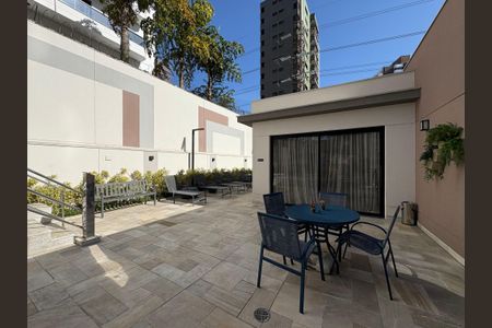 Apartamento à venda com 113m², 3 quartos e 2 vagas Apartamento à venda com 113m², 3 quartos e 2 vagasPiscina casa de campo