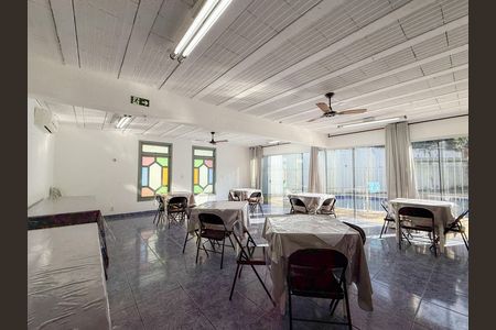 Apartamento à venda com 45m², 1 quarto e sem vaga Apartamento à venda com 45m², 1 quarto e sem vagaÁrea comum - Salão de festas