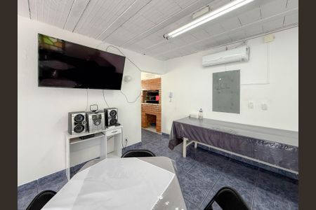 Apartamento à venda com 45m², 1 quarto e sem vaga Apartamento à venda com 45m², 1 quarto e sem vagaÁrea comum - Salão de festas