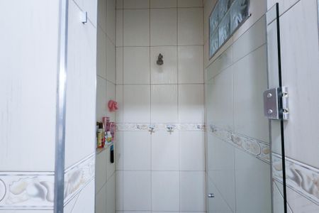 Apartamento à venda com 79m², 2 quartos e sem vaga Apartamento à venda com 79m², 2 quartos e sem vagaBanheiro