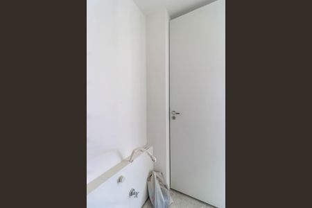 Apartamento à venda com 364m², 4 quartos e 4 vagas Apartamento à venda com 364m², 4 quartos e 4 vagasLavabo