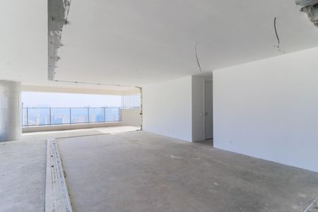 Apartamento à venda com 364m², 4 quartos e 4 vagas Apartamento à venda com 364m², 4 quartos e 4 vagasSala