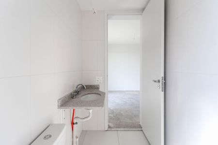 Apartamento à venda com 364m², 4 quartos e 4 vagas Apartamento à venda com 364m², 4 quartos e 4 vagasBanheiro da Suíte 2
