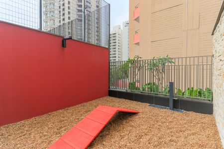 Apartamento à venda com 364m², 4 quartos e 4 vagas Apartamento à venda com 364m², 4 quartos e 4 vagasÁrea comum - Pet Place