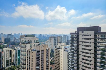 Apartamento à venda com 364m², 4 quartos e 4 vagas Apartamento à venda com 364m², 4 quartos e 4 vagasVista da Varanda da Suíte 2