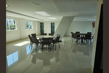 Apartamento à venda com 203m², 4 quartos e 4 vagas