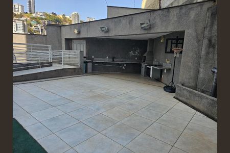 Apartamento à venda com 203m², 4 quartos e 4 vagas