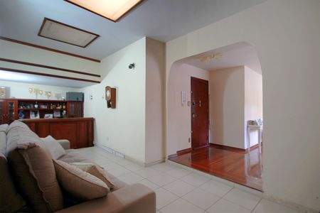 Apartamento à venda com 110m², 3 quartos e 1 vagaSala de Estar