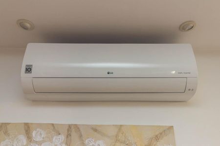 Apartamento à venda com 250m², 3 quartos e 2 vagas Apartamento à venda com 250m², 3 quartos e 2 vagasSala