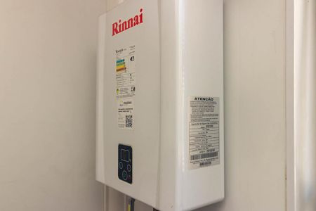 Apartamento à venda com 250m², 3 quartos e 2 vagas Apartamento à venda com 250m², 3 quartos e 2 vagasLavanderia