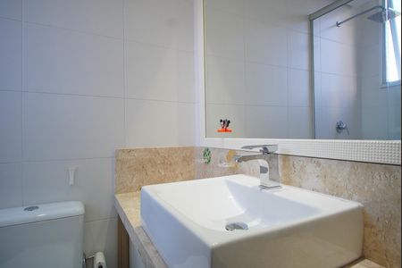 Apartamento à venda com 102m², 2 quartos e 2 vagasBanheiro da Suíte 2