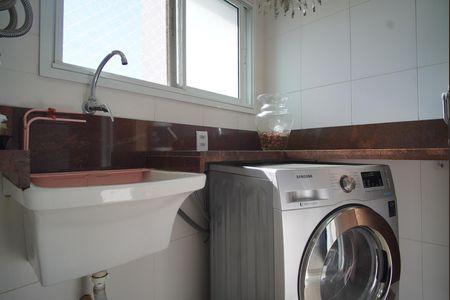 Apartamento à venda com 102m², 2 quartos e 2 vagasÁrea de Serviço