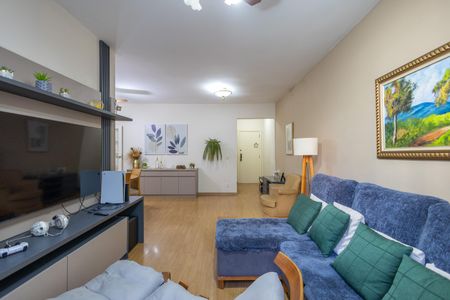 Apartamento à venda com 122m², 3 quartos e 2 vagas Apartamento à venda com 122m², 3 quartos e 2 vagasSala