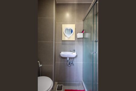 Apartamento à venda com 122m², 3 quartos e 2 vagas Apartamento à venda com 122m², 3 quartos e 2 vagasBanheiro de Serviço