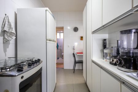 Apartamento à venda com 122m², 3 quartos e 2 vagas Apartamento à venda com 122m², 3 quartos e 2 vagasCozinha