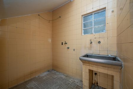 Casa à venda com 168m², 3 quartos e 4 vagas Casa à venda com 168m², 3 quartos e 4 vagasÁrea de Serviço