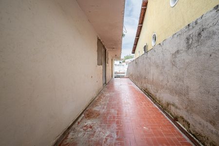 Casa à venda com 168m², 3 quartos e 4 vagas Casa à venda com 168m², 3 quartos e 4 vagasQuintal