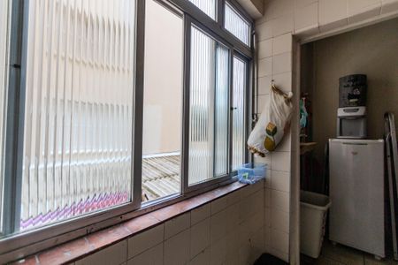 Apartamento à venda com 120m², 3 quartos e sem vaga Apartamento à venda com 120m², 3 quartos e sem vagaÁrea de Serviço