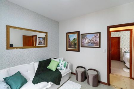 Casa à venda com 208m², 4 quartos e 2 vagas Casa à venda com 208m², 4 quartos e 2 vagasQuarto 1