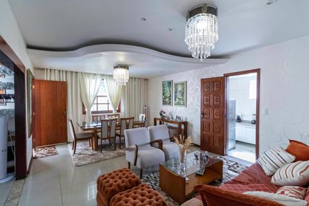 Casa à venda com 208m², 4 quartos e 2 vagas Casa à venda com 208m², 4 quartos e 2 vagasSala 1