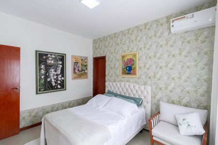 Casa à venda com 208m², 4 quartos e 2 vagas Casa à venda com 208m², 4 quartos e 2 vagasSuíte