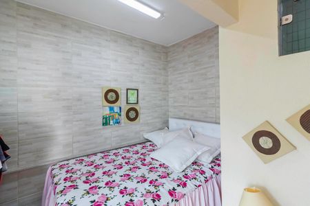 Casa à venda com 208m², 4 quartos e 2 vagas Casa à venda com 208m², 4 quartos e 2 vagasSuíte 2