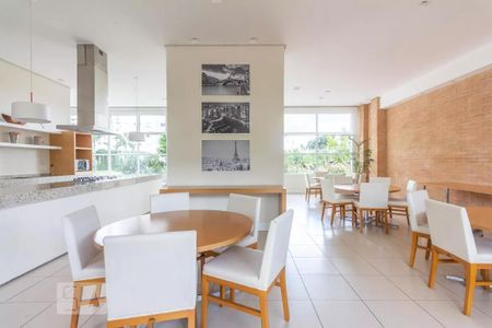 Apartamento à venda com 157m², 3 quartos e 2 vagas Apartamento à venda com 157m², 3 quartos e 2 vagasÁrea comum - Salão de festas