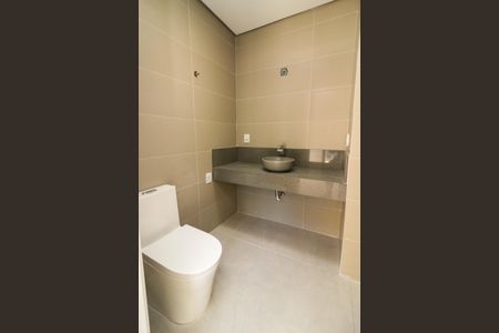 Casa de condomínio à venda com 216m², 3 quartos e 4 vagas Casa de condomínio à venda com 216m², 3 quartos e 4 vagasBanheiro da Suíte 3
