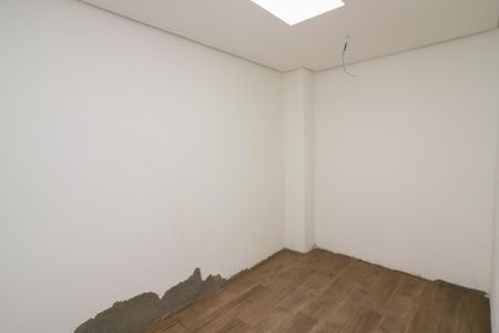 Casa de condomínio à venda com 216m², 3 quartos e 4 vagas Casa de condomínio à venda com 216m², 3 quartos e 4 vagasCloset da suíte 1
