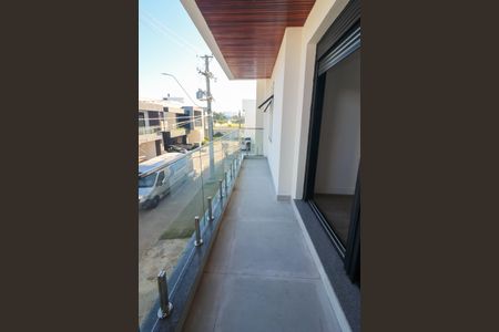 Casa de condomínio à venda com 216m², 3 quartos e 4 vagas Casa de condomínio à venda com 216m², 3 quartos e 4 vagasSacada da Suíte 1