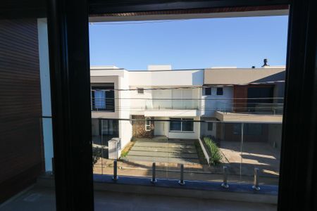 Casa de condomínio à venda com 216m², 3 quartos e 4 vagas Casa de condomínio à venda com 216m², 3 quartos e 4 vagasVista da Suíte 1