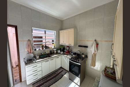 Casa à venda com 161m², 3 quartos e 3 vagas Casa à venda com 161m², 3 quartos e 3 vagasFoto 06