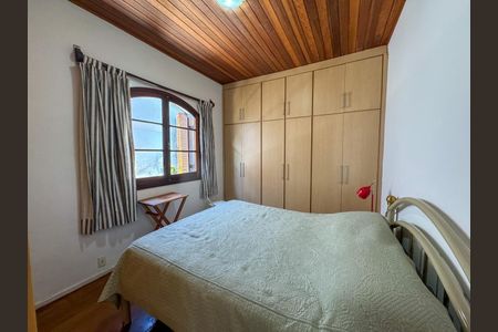 Casa à venda com 161m², 3 quartos e 3 vagas Casa à venda com 161m², 3 quartos e 3 vagasFoto 08
