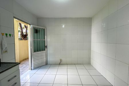 Casa para alugar com 40m², 1 quarto e sem vaga Casa para alugar com 40m², 1 quarto e sem vagaCozinha