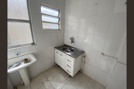 Apartamento à venda com 40m², 1 quarto e sem vagaCozinha e Área de Serviço
